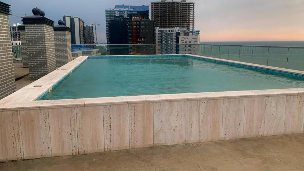 Апартаменти Next With Sea View *